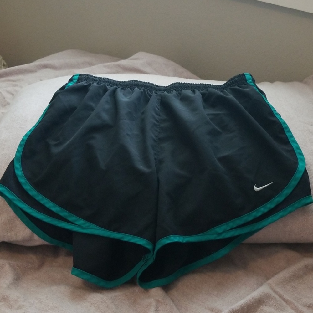 Nike, dri-fit shorts